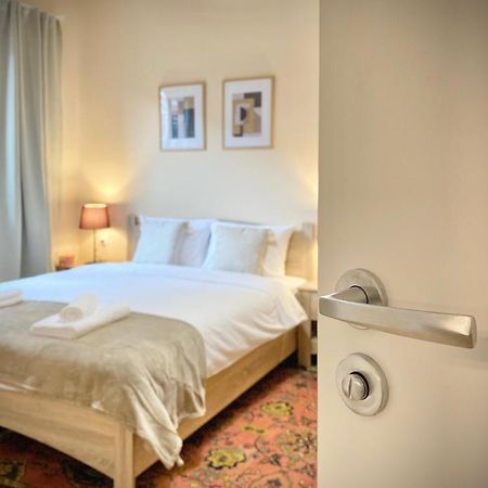 Top Centre Sofia Apartment For 6 Guests 外观 照片