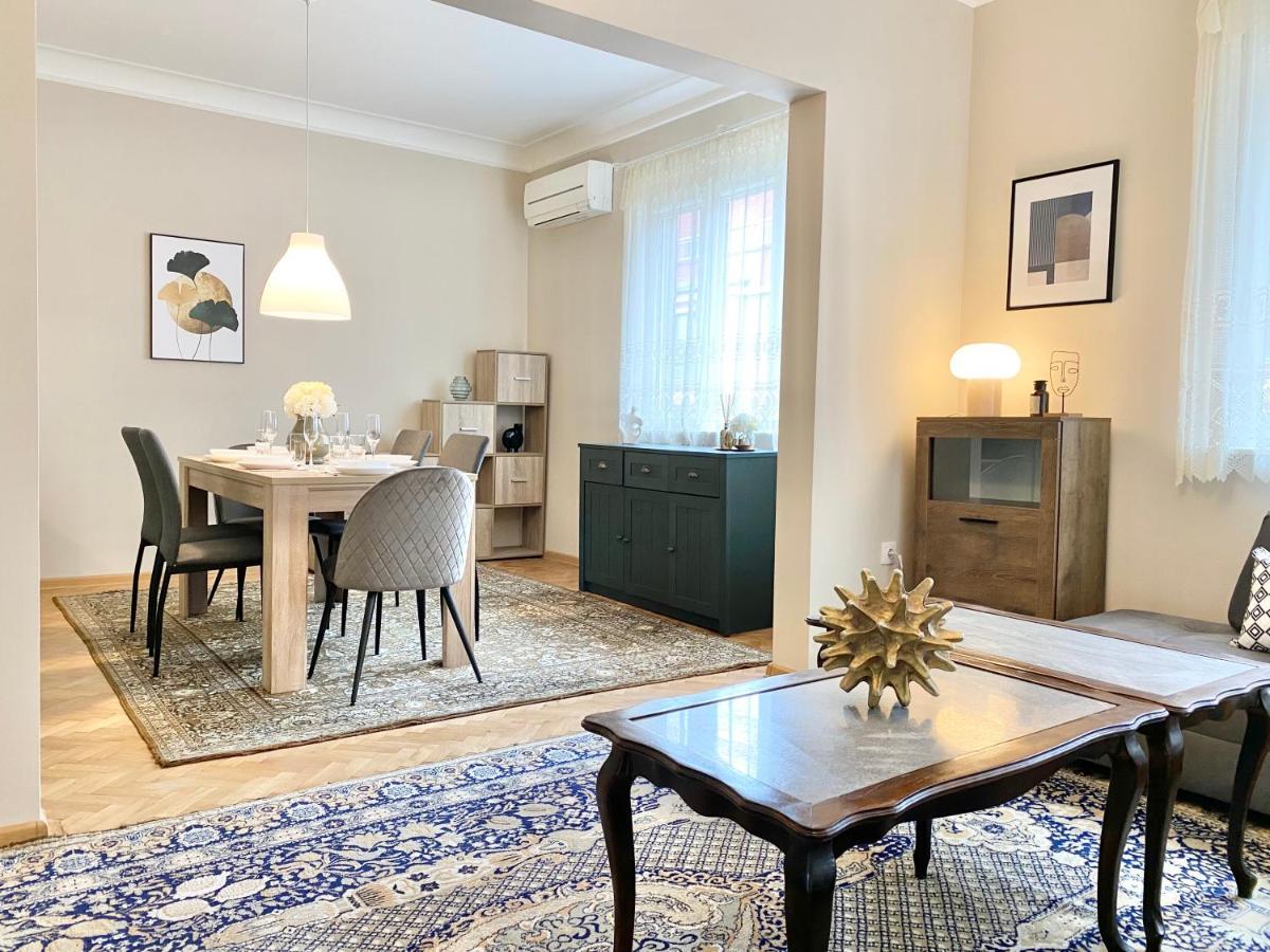 Top Centre Sofia Apartment For 6 Guests 外观 照片