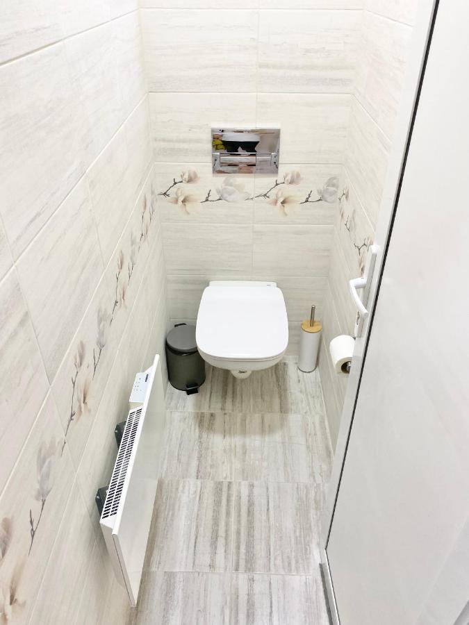 Top Centre Sofia Apartment For 6 Guests 外观 照片
