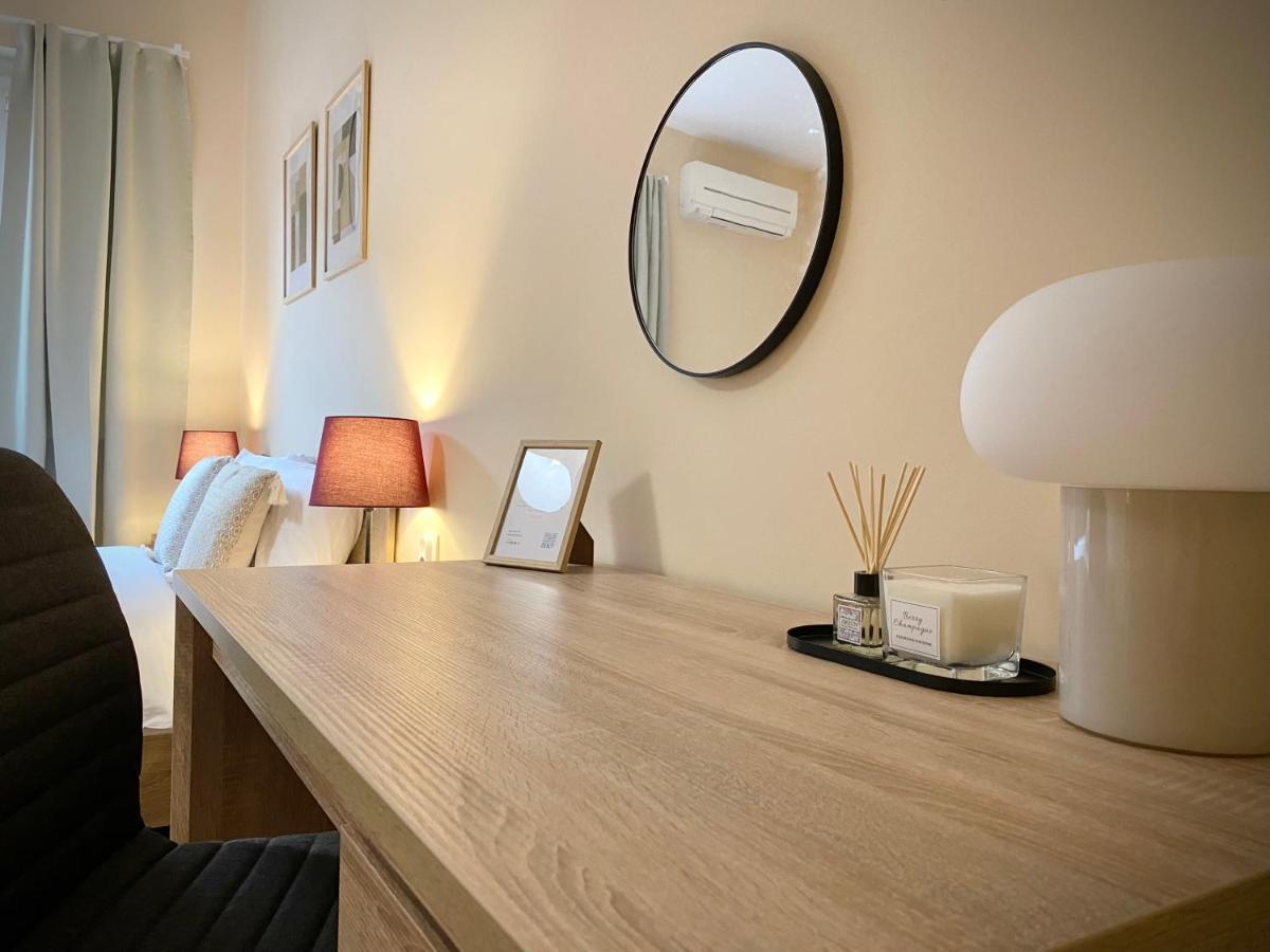 Top Centre Sofia Apartment For 6 Guests 外观 照片